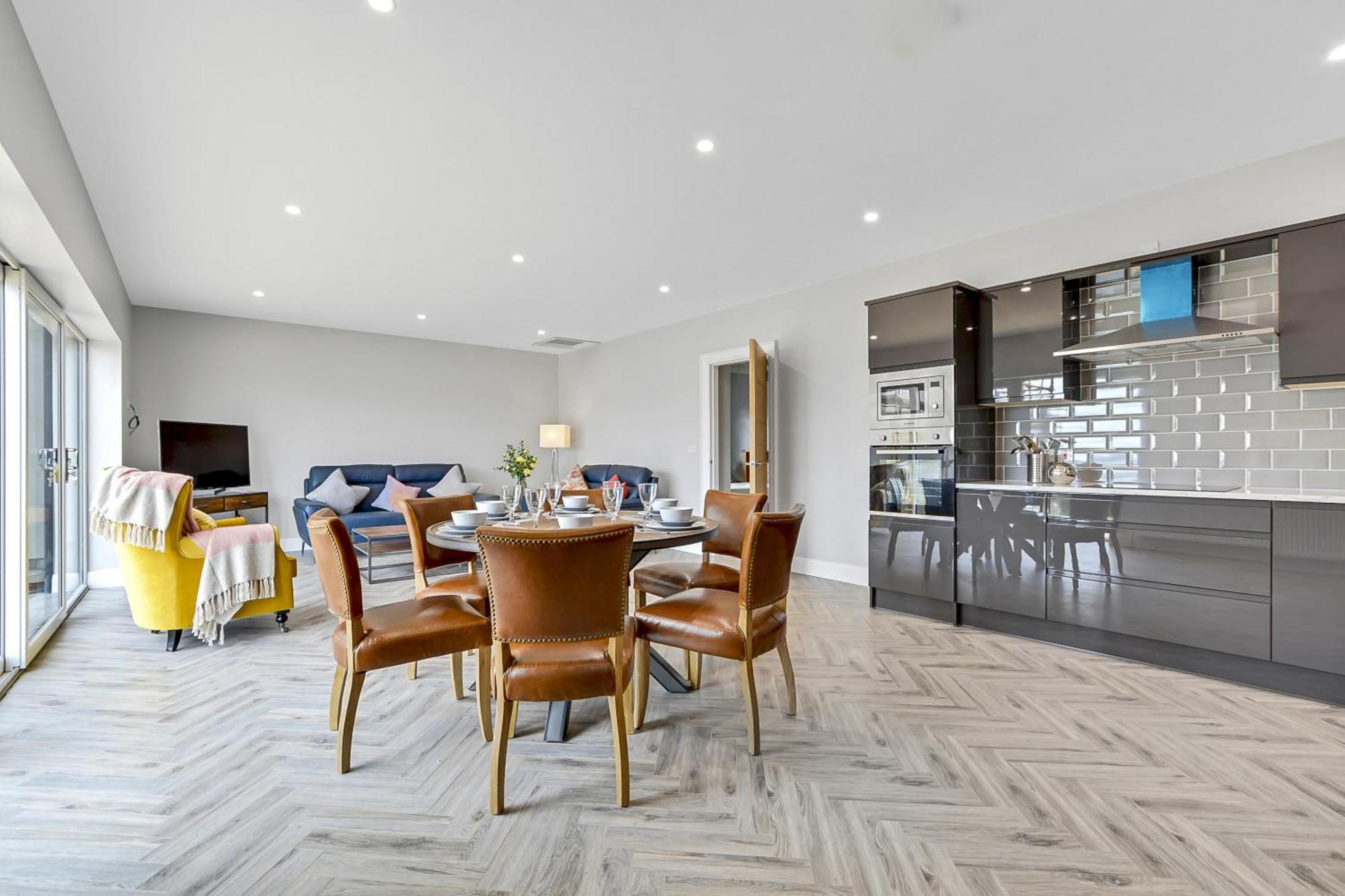 Bayview Luxury 3 Bedroom Apartment First Floor Downings Exterior foto